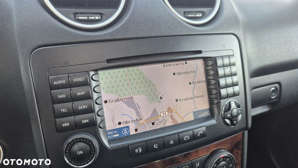 Mercedes-Benz ML 500 4-Matic - 16