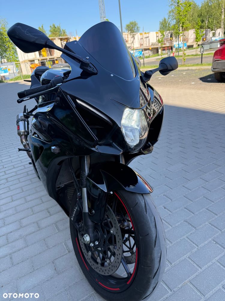 Suzuki GSX-R - 2