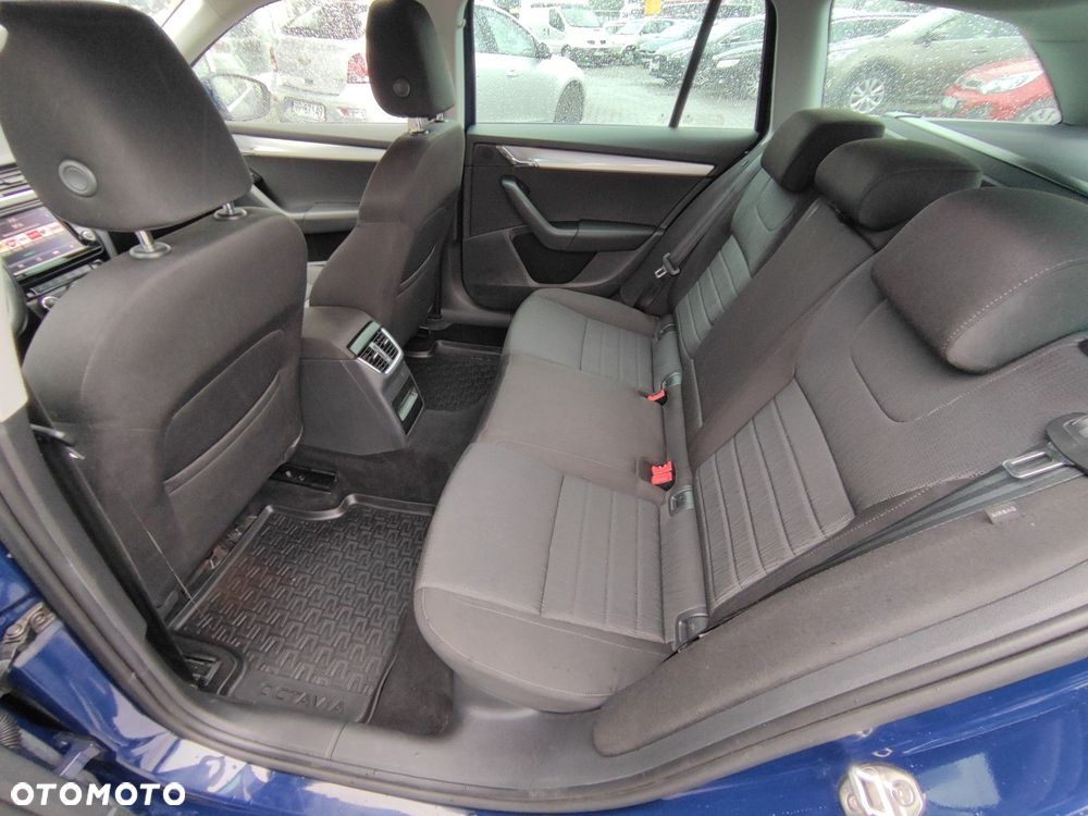 Skoda Octavia - 5