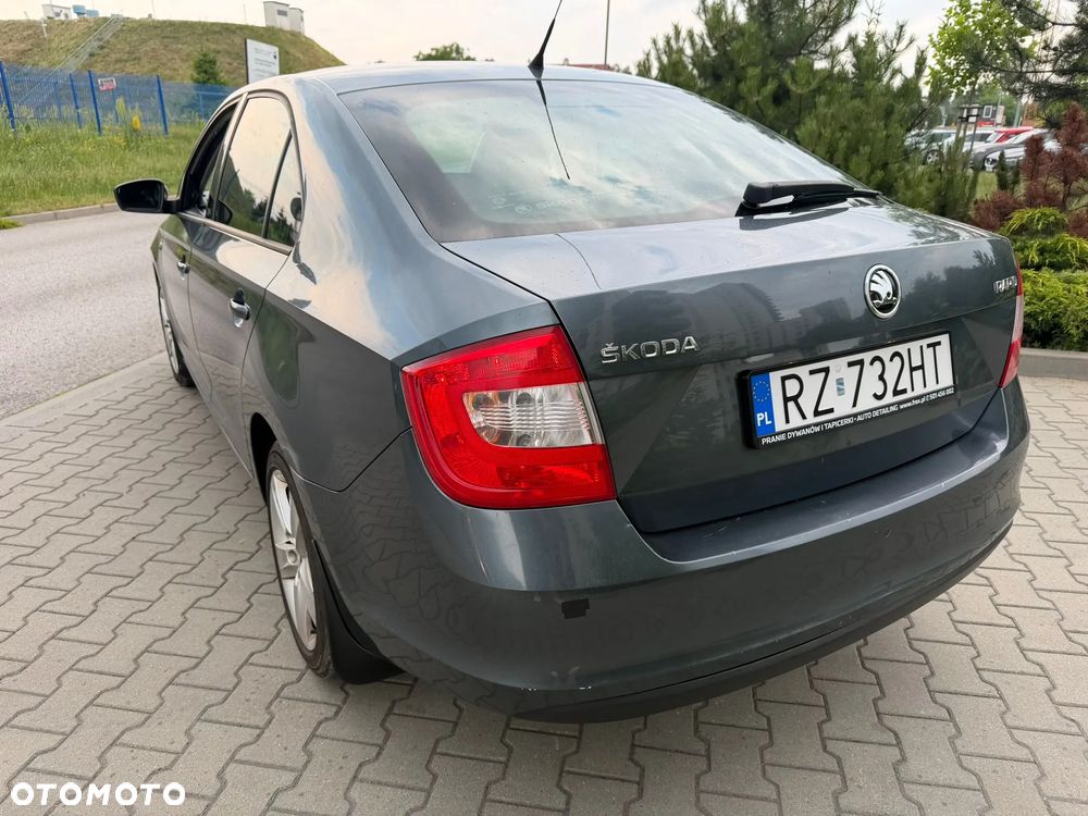 Skoda RAPID Spb 1.6 TDI DPF Elegance Max - 3