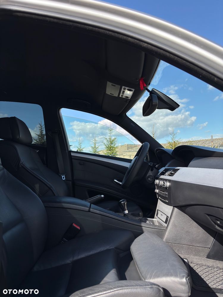 BMW Seria 5 530xd - 14