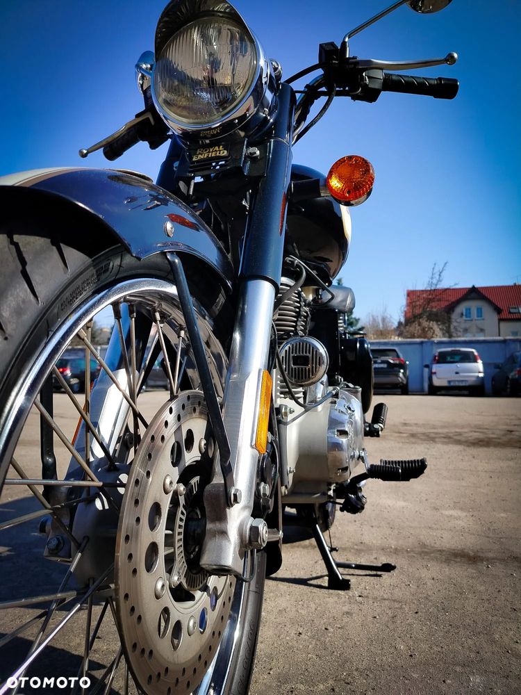 Royal Enfield Classic - 8