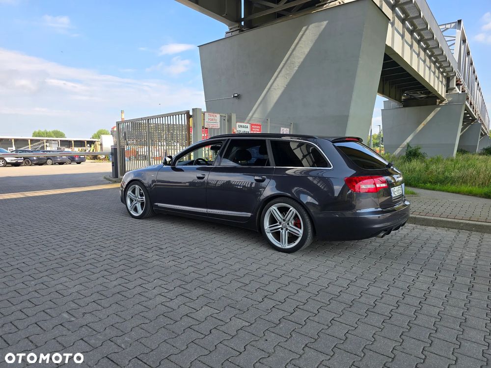 Audi A6 Avant - 13