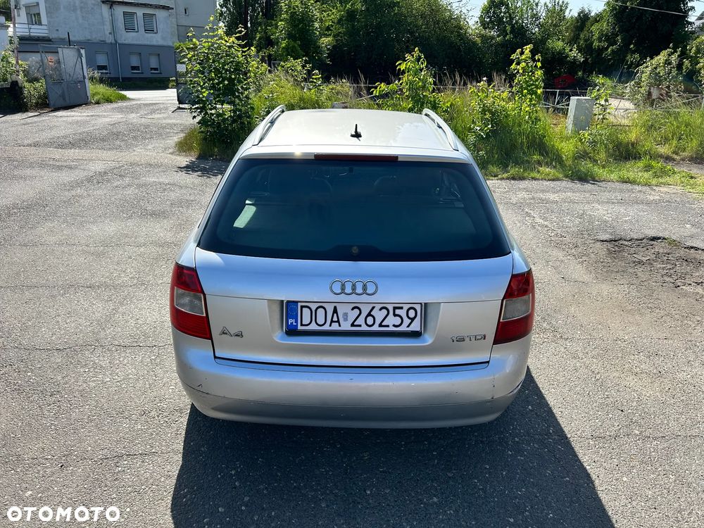 Audi A4 Avant - 14