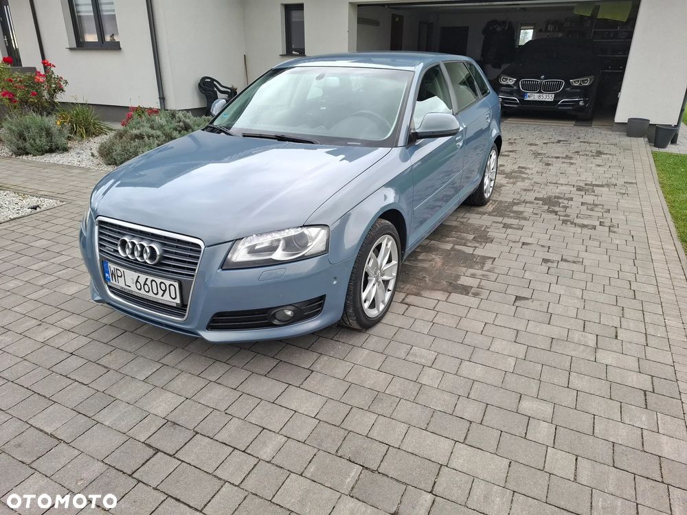 Audi A3 Sportback 2.0 TDI DPF quattro Ambiente - 16