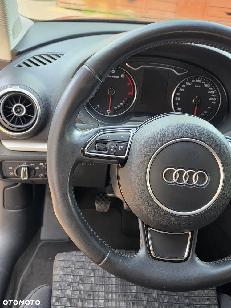 Audi A3 3-drzwiowe 1.4 TFSI S line Sportpaket - 21