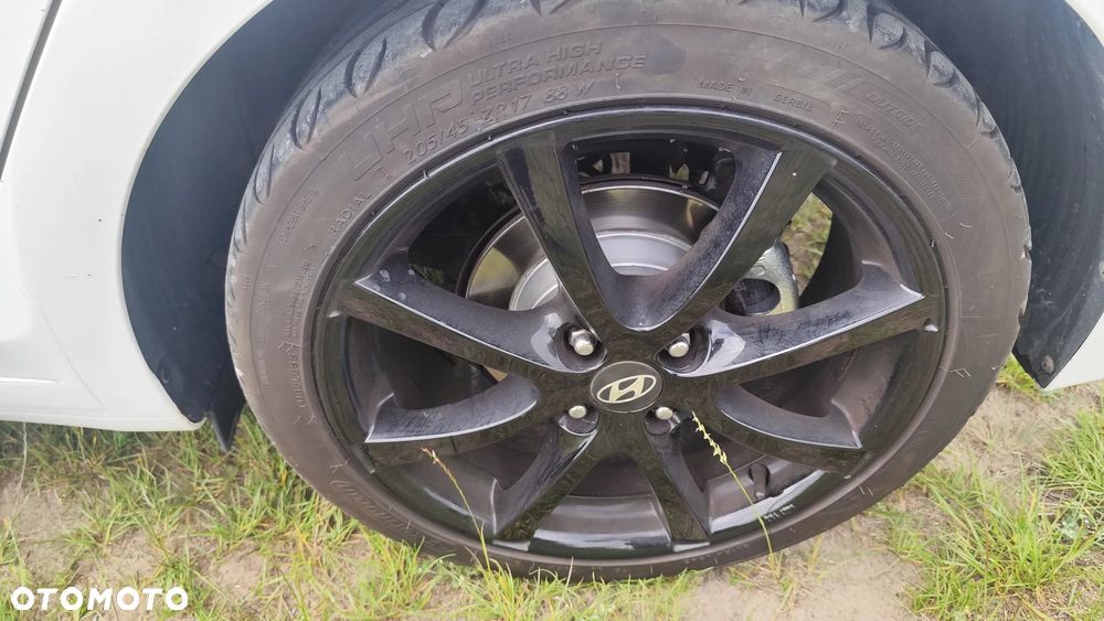 Hyundai i20 1.1 CRDi Style - 32