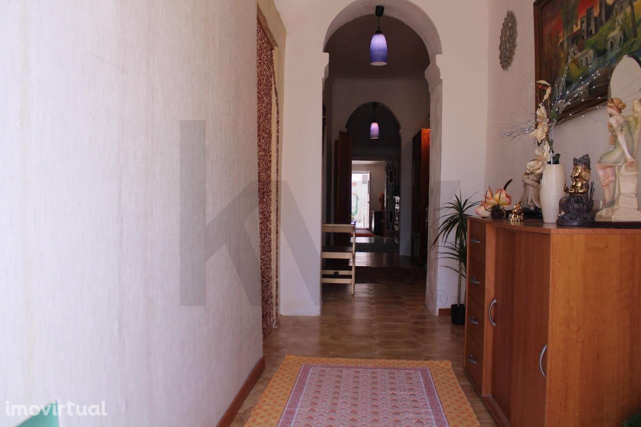 Vende-se Moradia T3 Mobilada com Logradouro em Baleizão - Beja - Grande imagem: 4/24