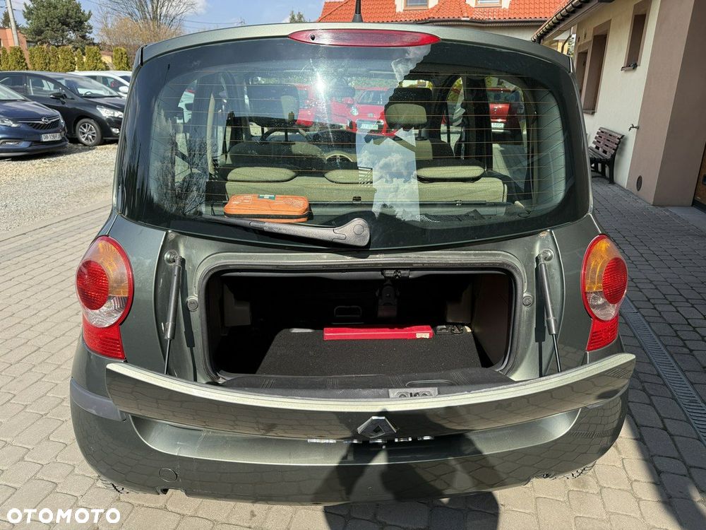 Renault Modus 1.6 16V Privilege - 24