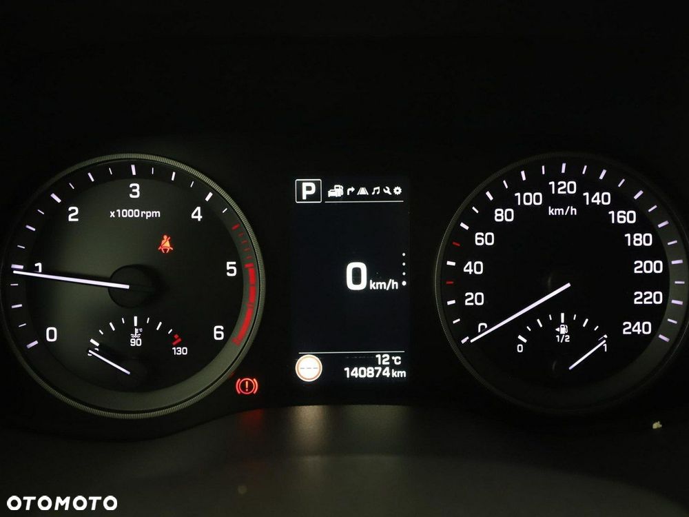 Hyundai Tucson 2.0 CRDI Premium 4WD - 22