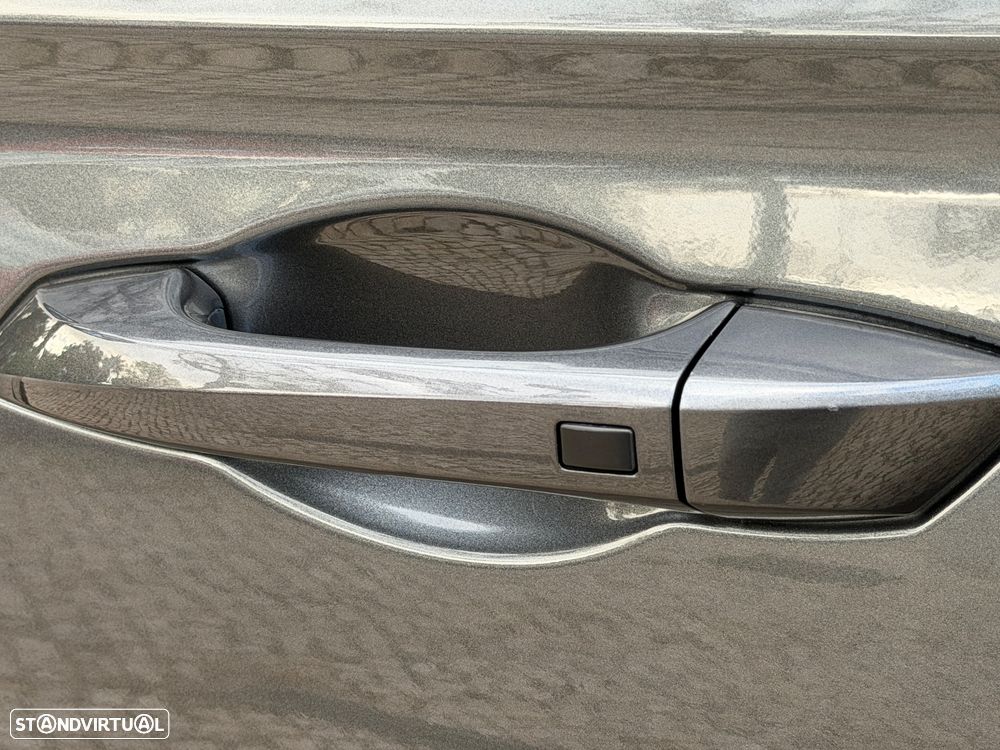 KGM Musso 2.2 DTR K5 Raider 6AT - 6