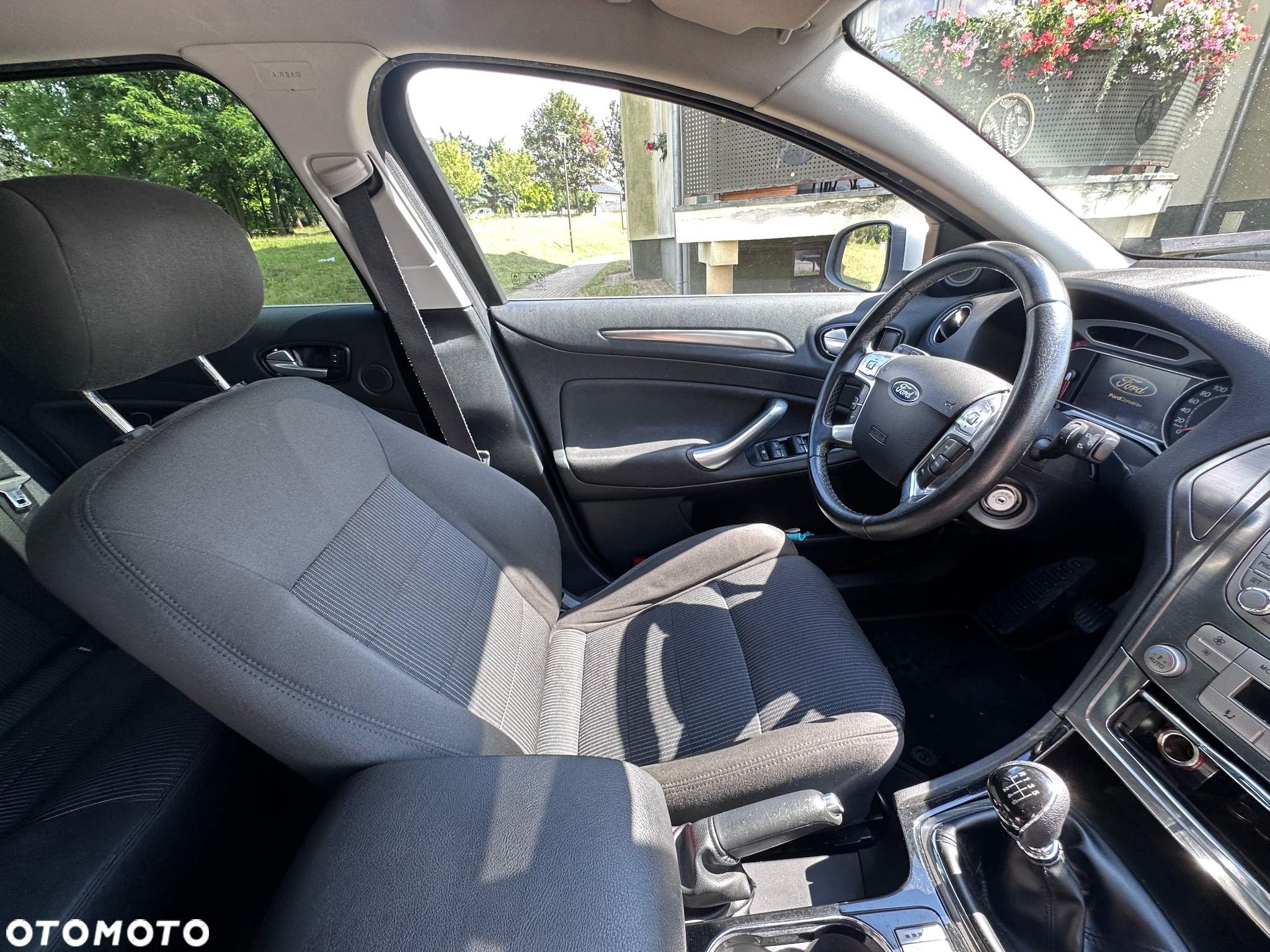 Ford Mondeo 2.0 TDCi Trend - 19