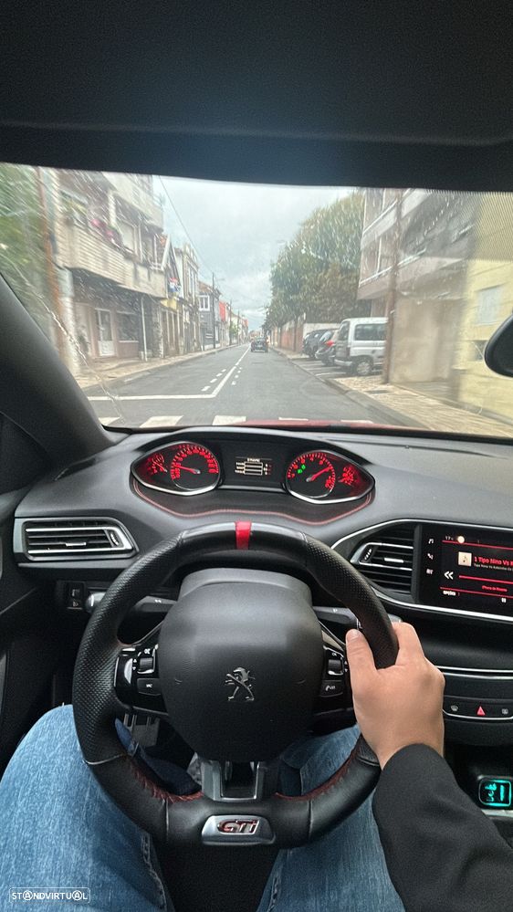 Peugeot 308 1.6 e-THP GTi - 7