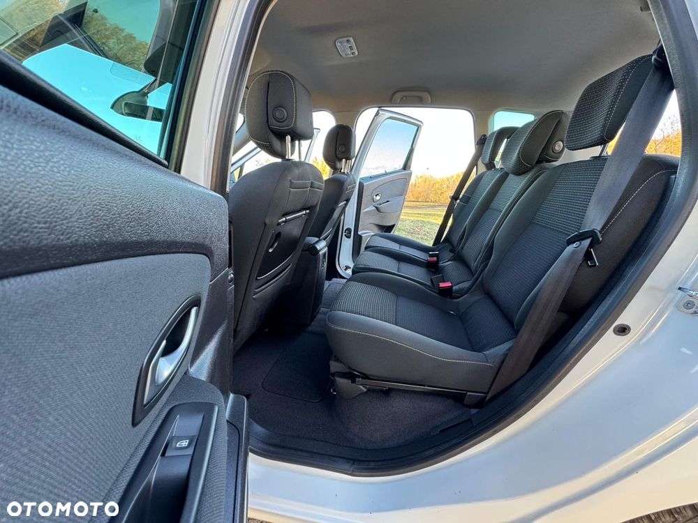 Renault Scenic - 29