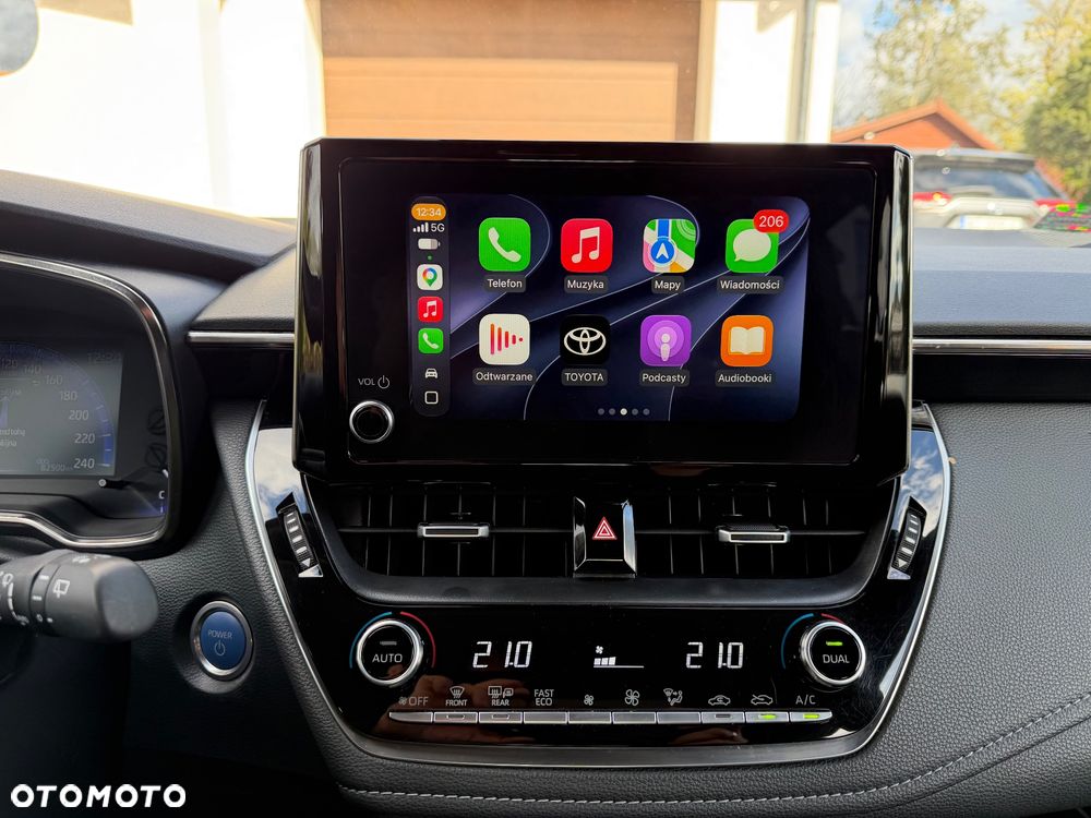 Toyota Corolla 1.8 Hybrid Comfort - 19