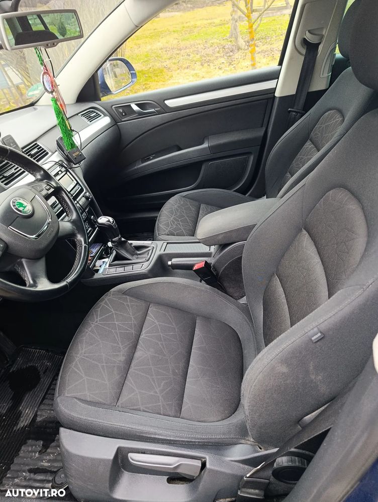 Skoda Superb 2.0 TDI Elegance 4x4 - 11