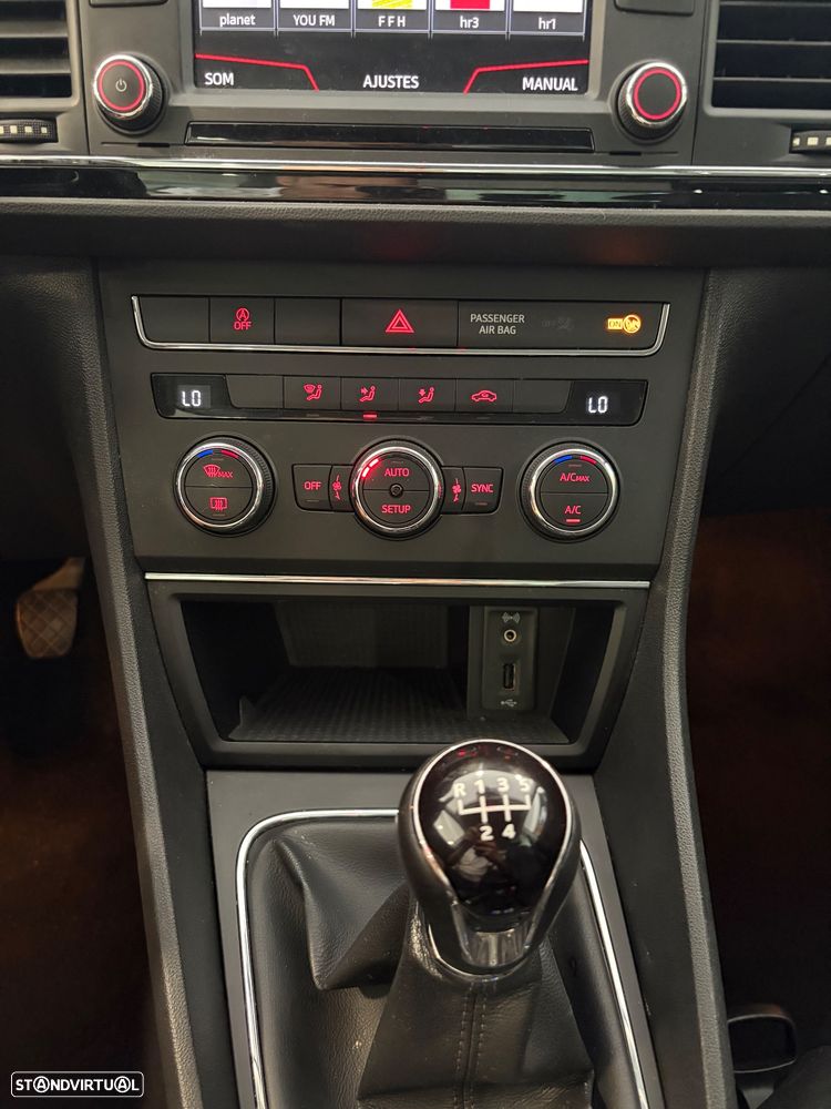 SEAT Leon 1.6 TDI S&S Style - 16