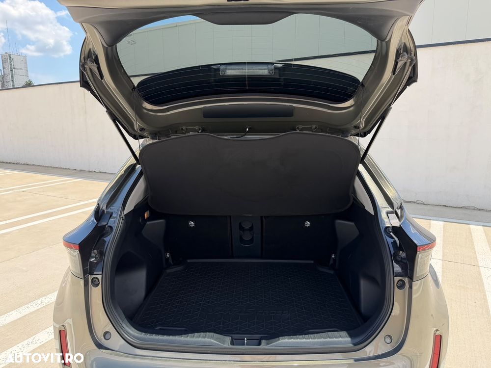 TOYOTA Yaris Cross 2023 — imagine 14