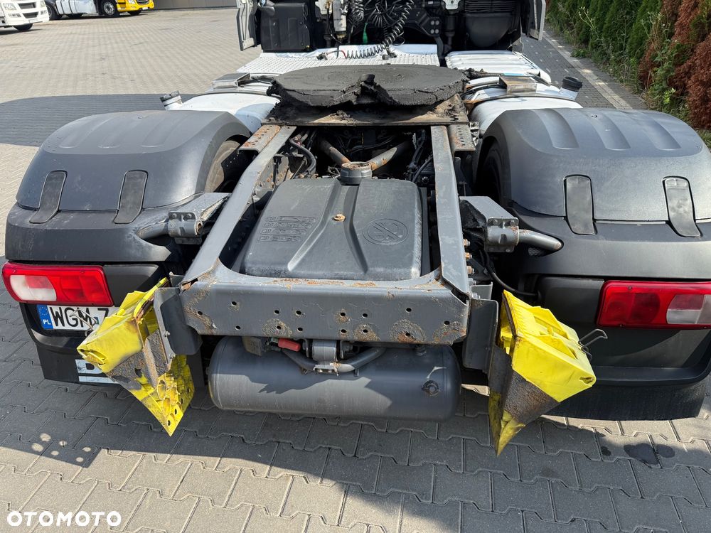DAF 460 - 14