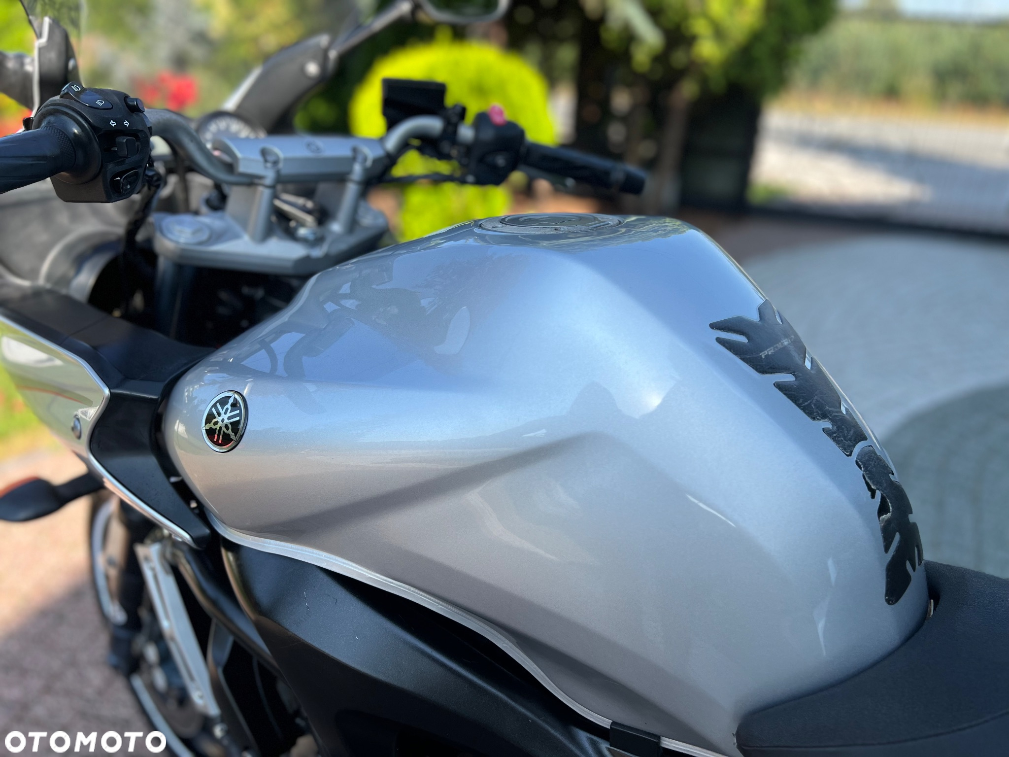 Yamaha FZ6 - 25