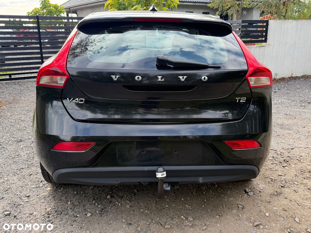 Volvo V40 - 16