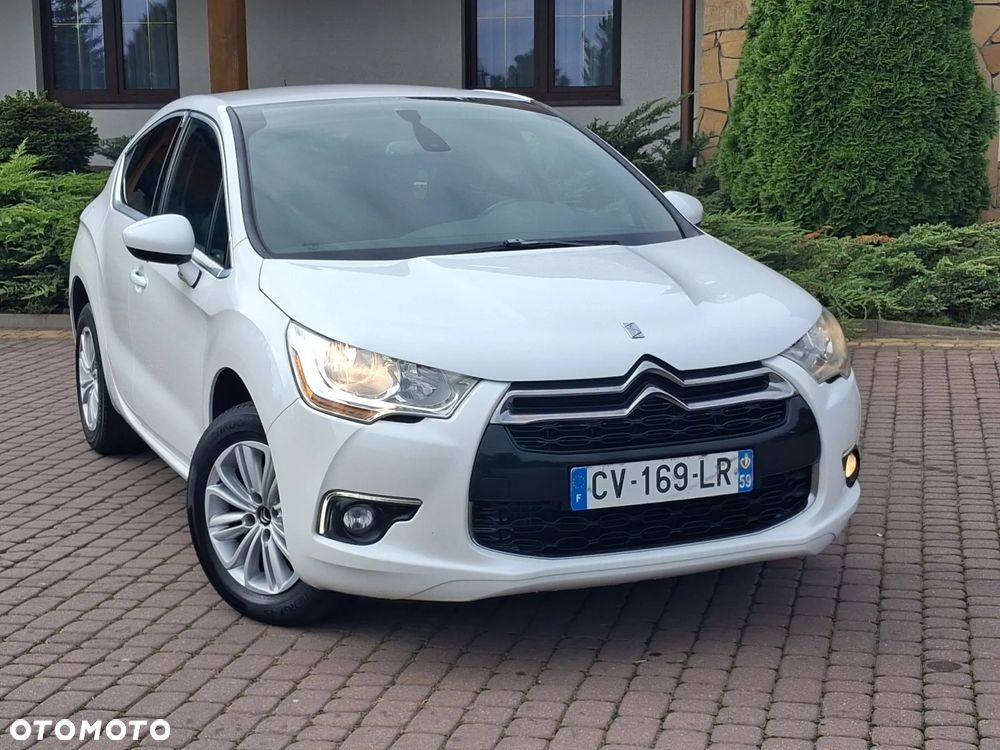 Citroën DS4 BlueHDi 120 S&S SoChic - 2
