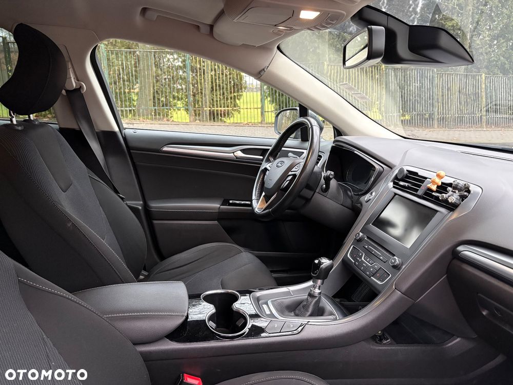 Ford Mondeo 1.5 EcoBoost Titanium - 4