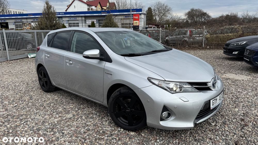 Toyota Auris Hybrid 135 Premium - 21