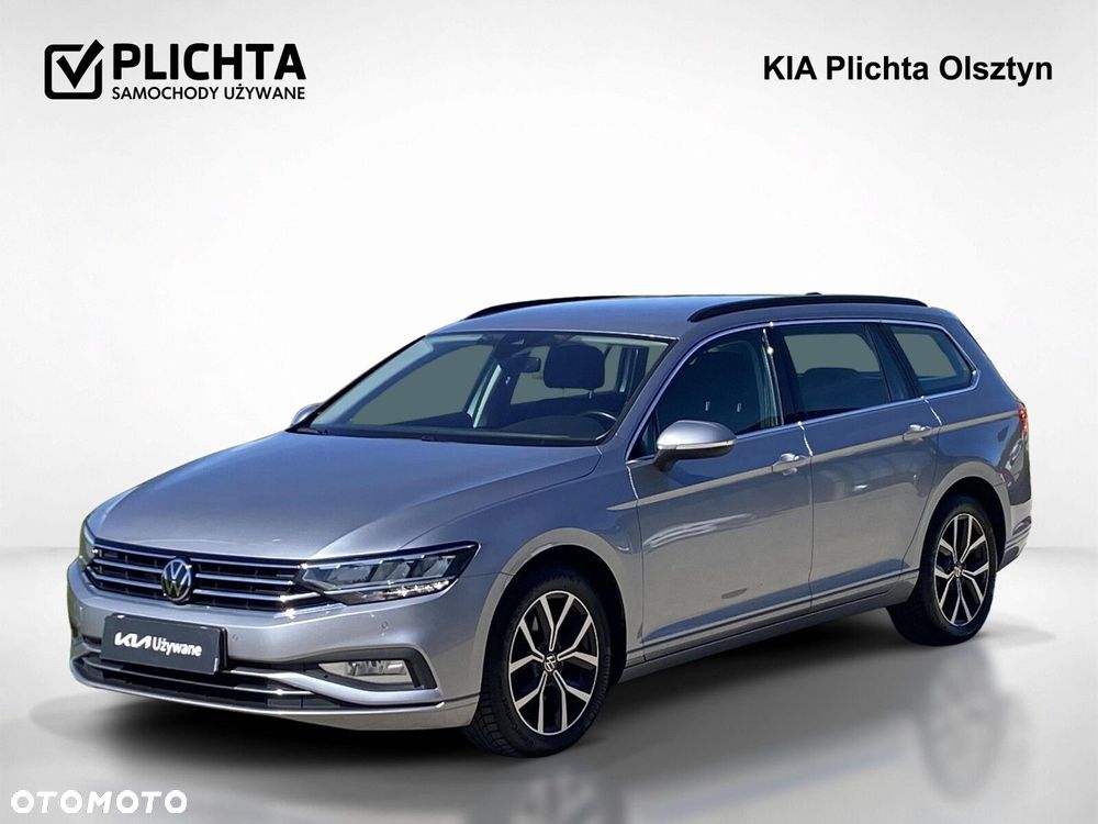 Volkswagen Passat - 1