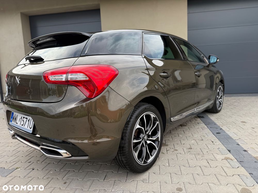 DS Automobiles DS 5 - 12