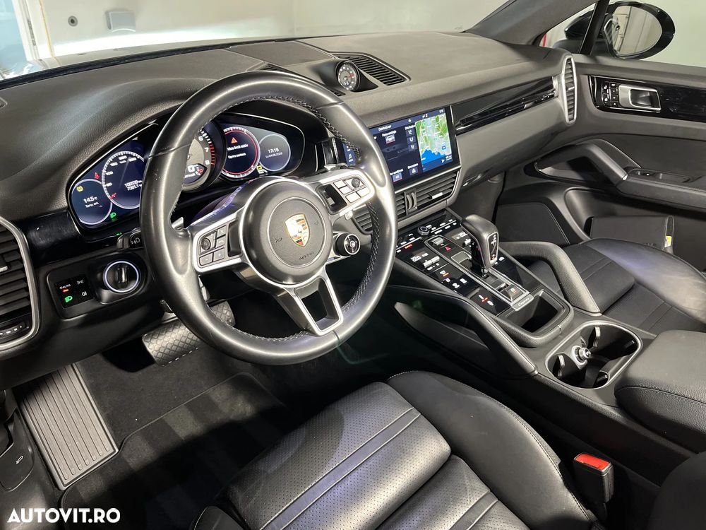 Porsche Cayenne - 11