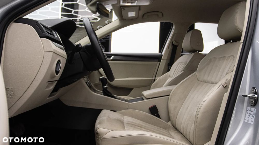 Skoda Superb 2.0 TSI 4x4 Style DSG - 13