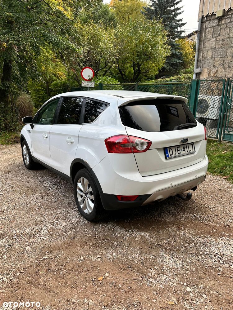 Ford Kuga 2010 photo 4