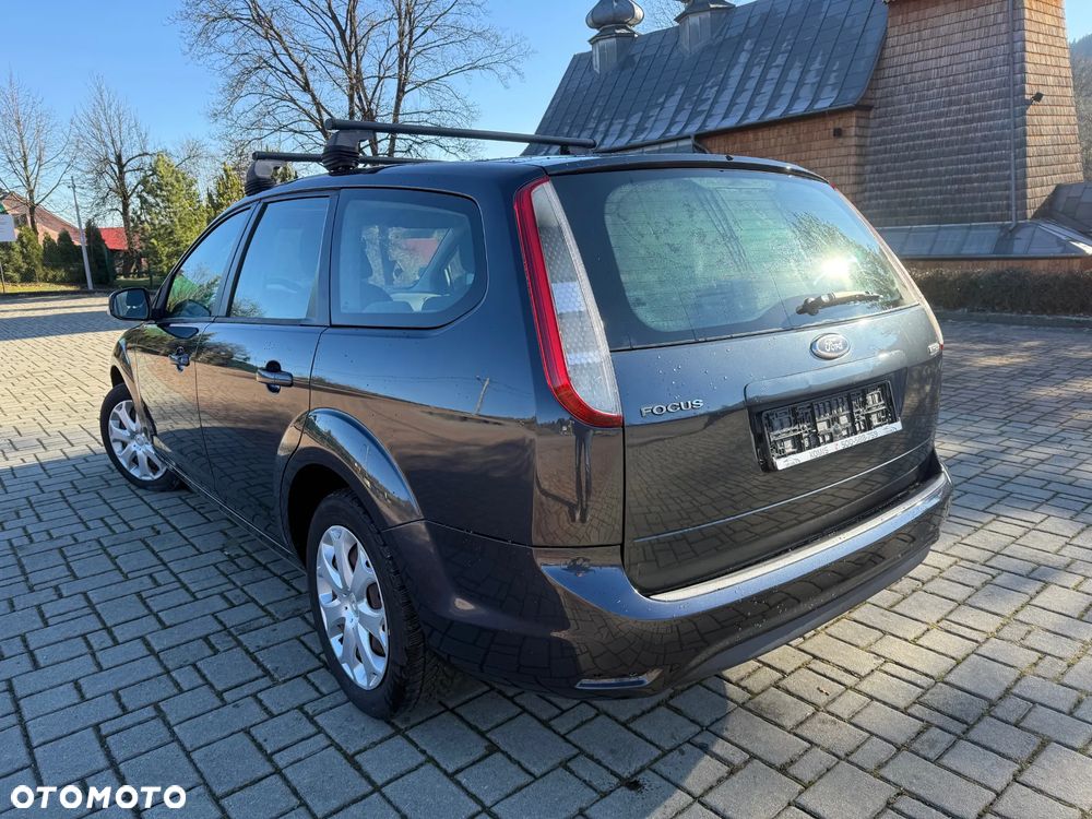 Ford Focus Turnier 1.6 TDCi Style - 6