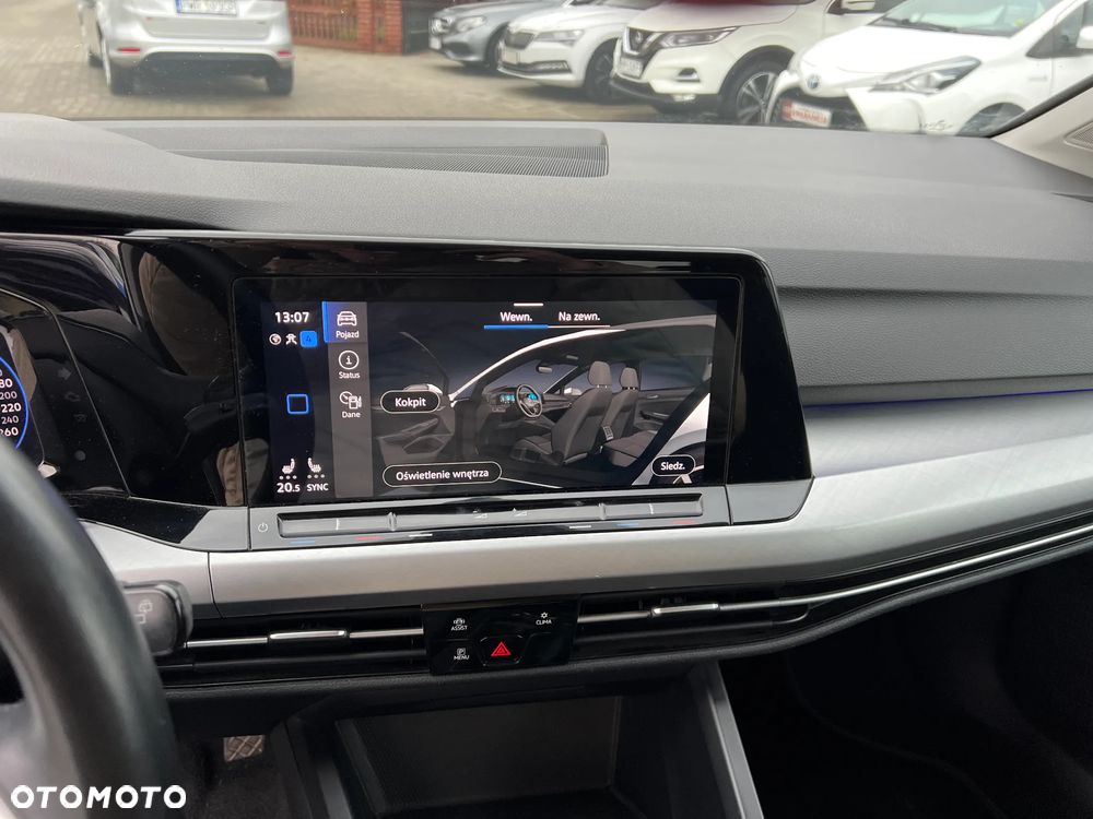 Volkswagen Golf - 16