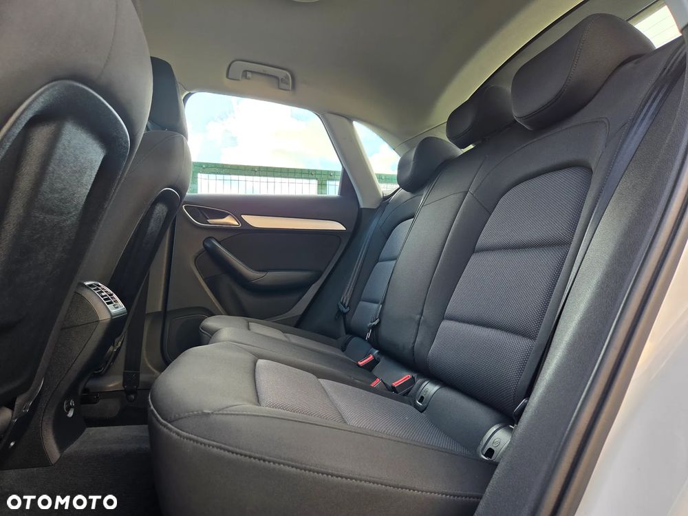 Audi Q3 - 23