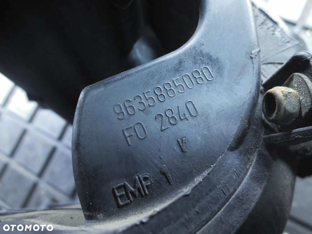 KOLEKTOR SSĄCY CITROEN PEUGEOT 1.6 16V 9635885080 POD GAZ LPG - 3