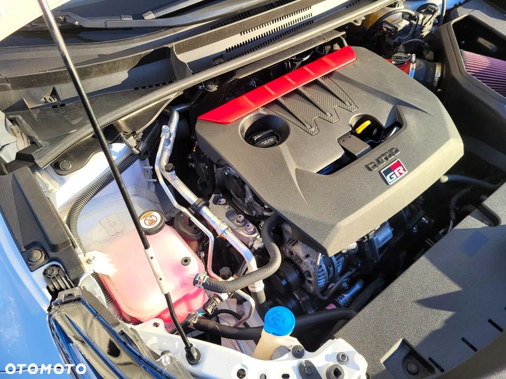 Toyota GR Corolla - 32