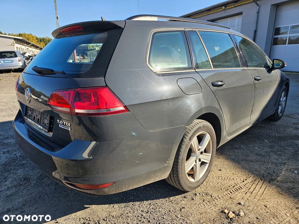 Volkswagen Golf Variant 2.0 TDI (BlueMotion Technology) Highline - 13