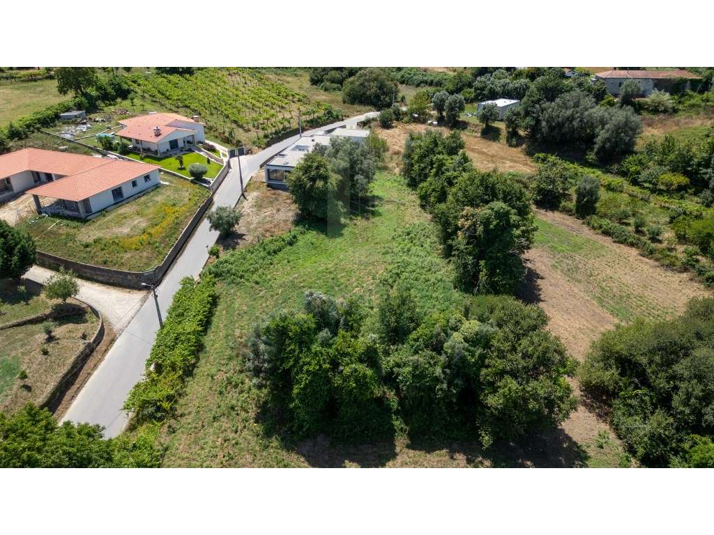 Terreno para venda em Valença - Grande imagem: 2/5