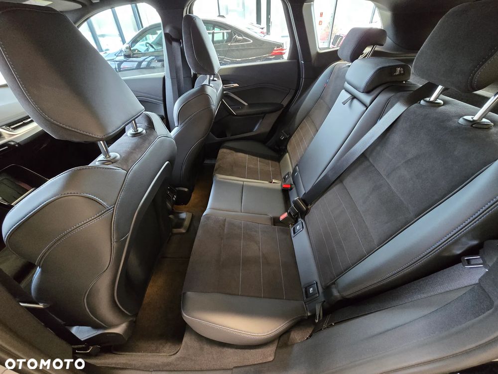 BMW X1 sDrive20i mHEV sport - 13