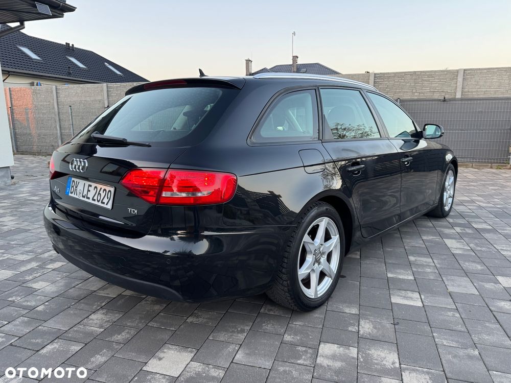 Audi A4 - 32