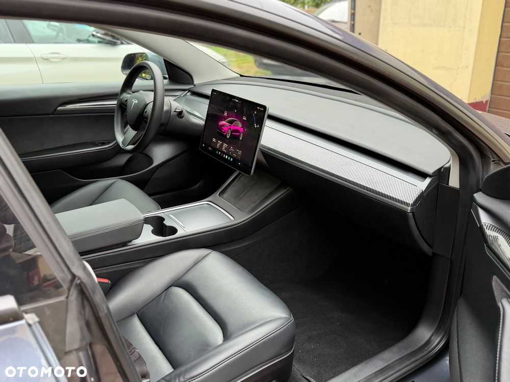 Tesla Model 3 RWD - 20