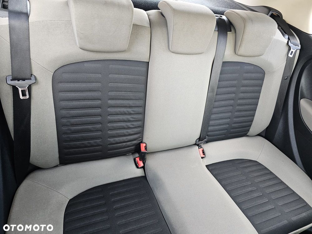 Fiat Punto 1.4 16V Emotion - 18