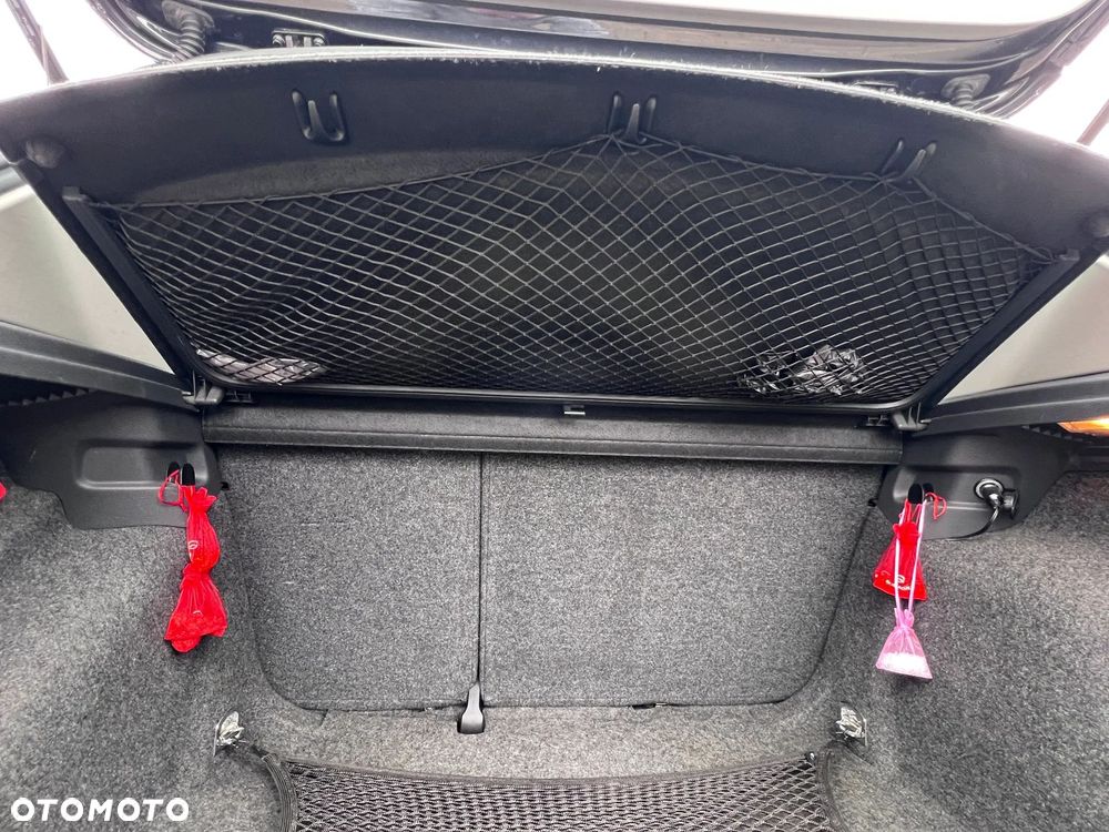 Volkswagen Golf 2.0 TDI Sportline - 19