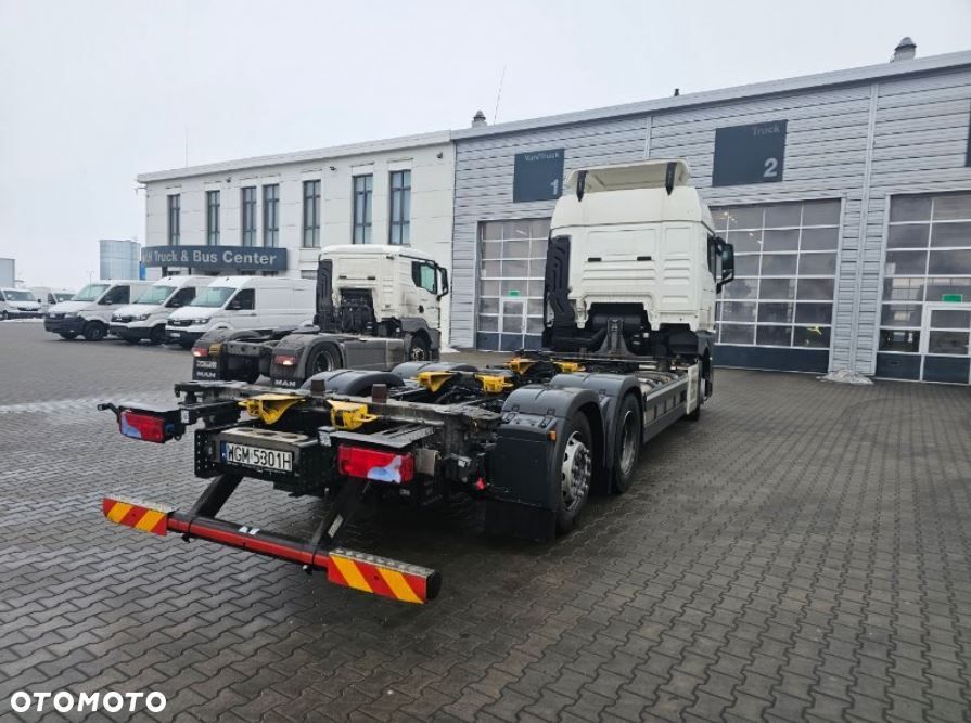 MAN TGX 26.470 6x2-2 LL CH GM - 4
