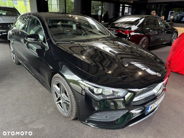 Mercedes-Benz CLA 250 4-Matic AMG Line 7G-DCT - 3