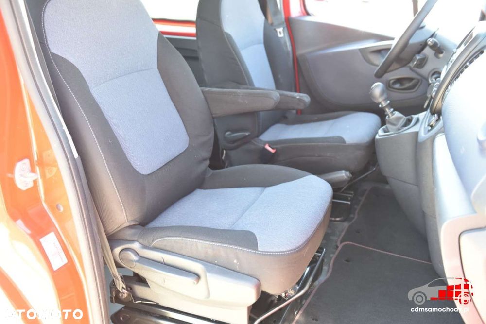 Opel Vivaro - 21