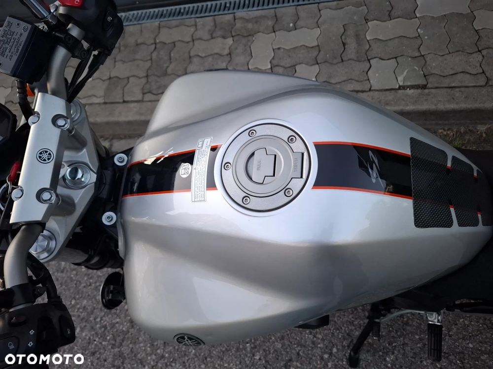 Yamaha FZ6 - 34