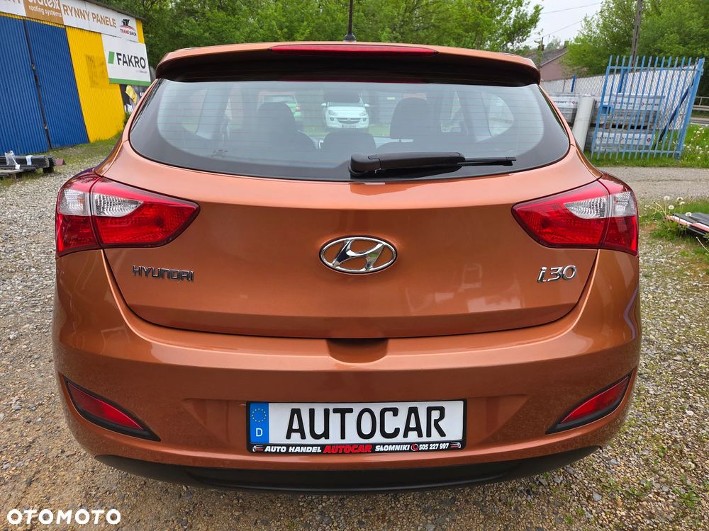 Hyundai i30 1.4 Classic + - 5